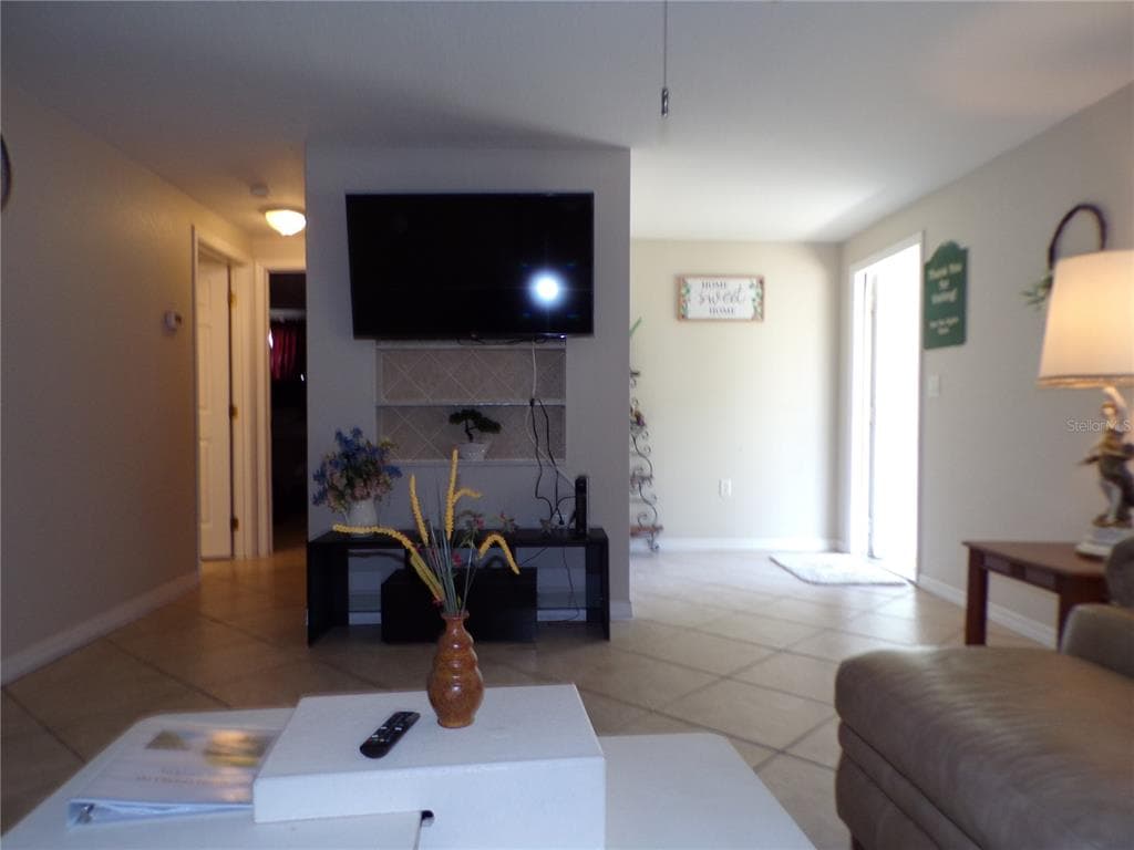 182 CHELSEA COURT NW, PORT CHARLOTTE, FL 33952 — zdjęcie 3