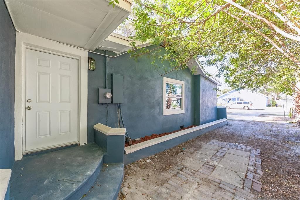 3458 QUEENSBORO AVENUE S, ST PETERSBURG, FL 33711 — zdjęcie 2