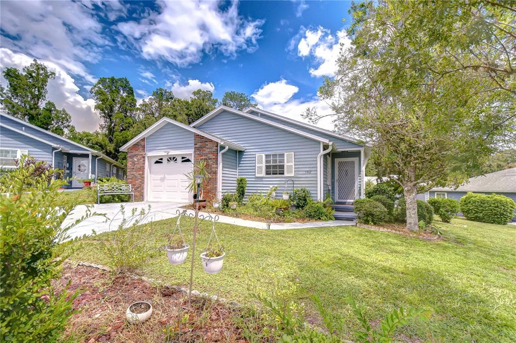 5912 NEWBERRY COURT, ZEPHYRHILLS, FL 33542 — zdjęcie 2