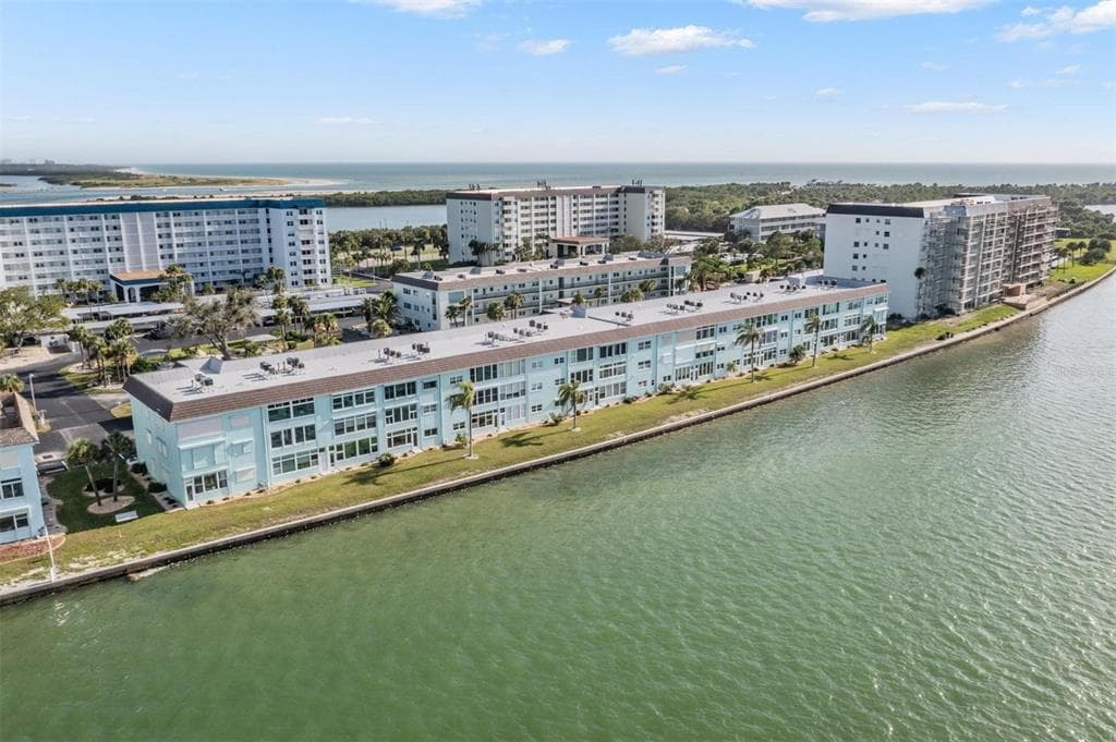 7 DUNOON PLACE # 304, DUNEDIN, FL 34698 — zdjęcie 3