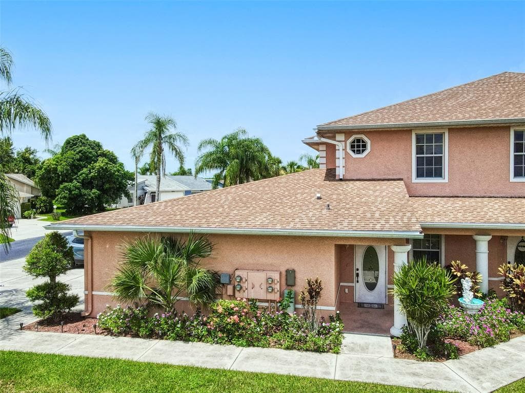 19977 LAKE VISTA CIRCLE # 17D, LEHIGH ACRES, FL 33936 — zdjęcie 4