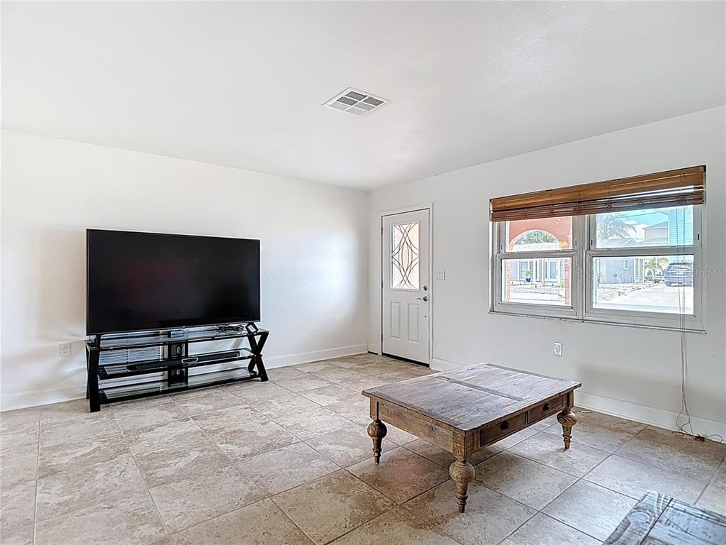 13816 VICTOR AVENUE, HUDSON, FL 34667 — zdjęcie 5