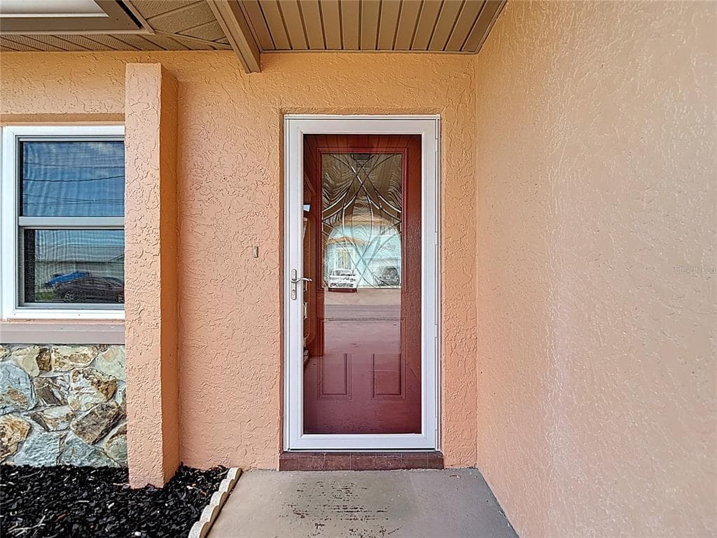 13816 VICTOR AVENUE, HUDSON, FL 34667 — zdjęcie 4