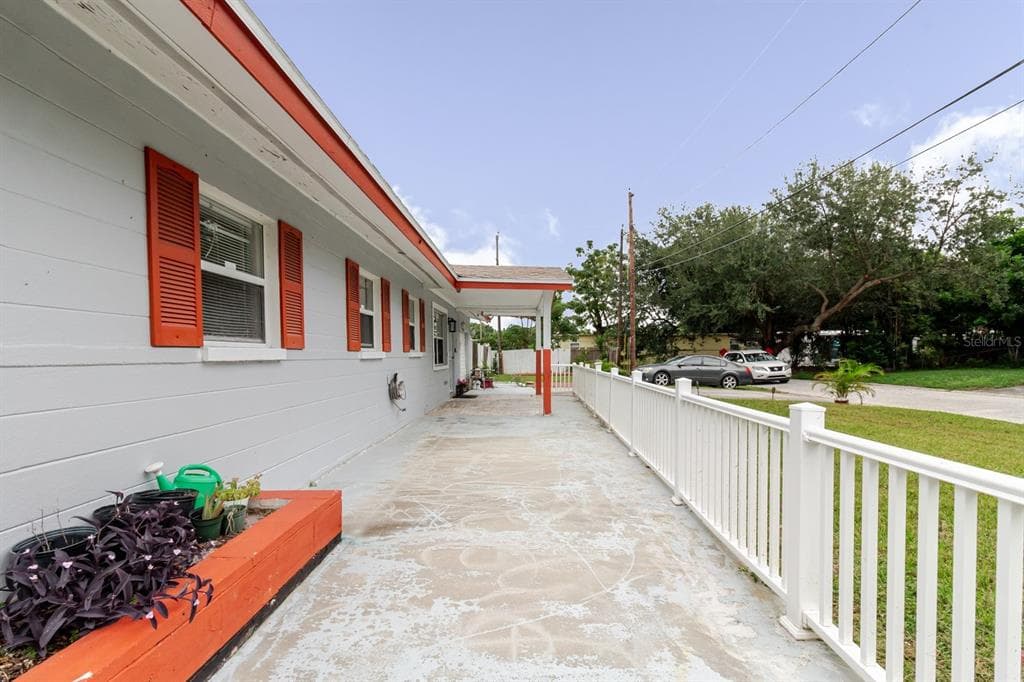 7200 8TH STREET N, ST PETERSBURG, FL 33702 — zdjęcie 3