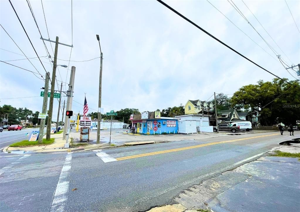 4330 N NEBRASKA AVENUE, TAMPA, FL 33603 — zdjęcie 5
