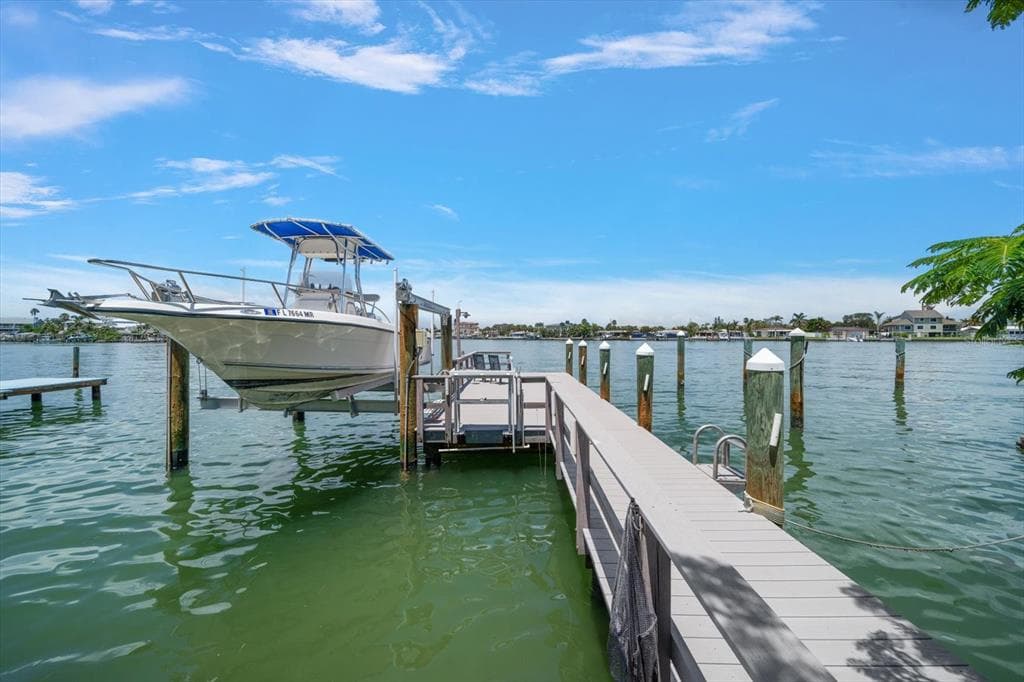 8405 BAYSHORE DRIVE, TREASURE ISLAND, FL 33706 — zdjęcie 5