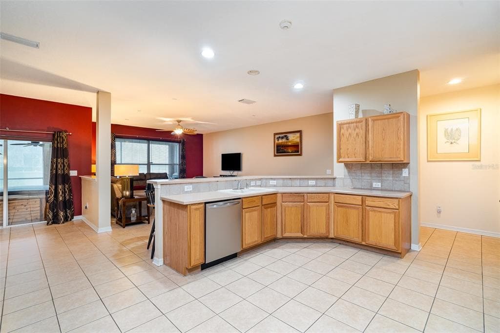 10903 WILDCAT DRIVE, RIVERVIEW, FL 33579 — zdjęcie 5