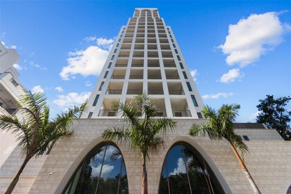 126 4TH AVENUE NE # 601, ST PETERSBURG, FL 33701