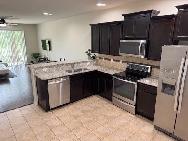 8723 TURNSTONE HAVEN PLACE, TAMPA, FL 33619 — zdjęcie 3