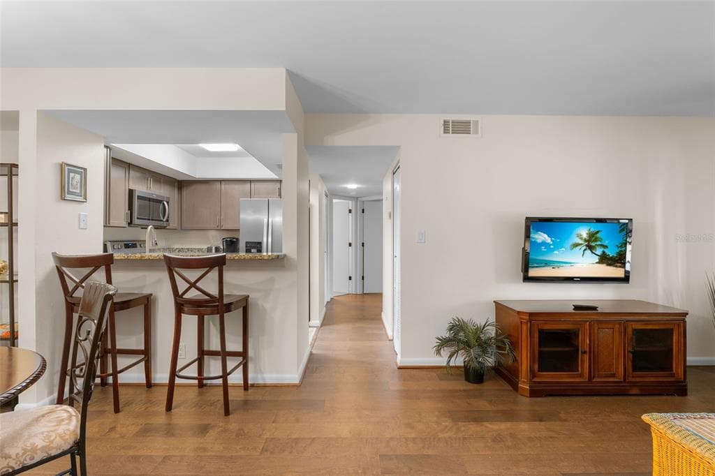 19505 QUESADA AVENUE # C201, PORT CHARLOTTE, FL 33948 — zdjęcie 4