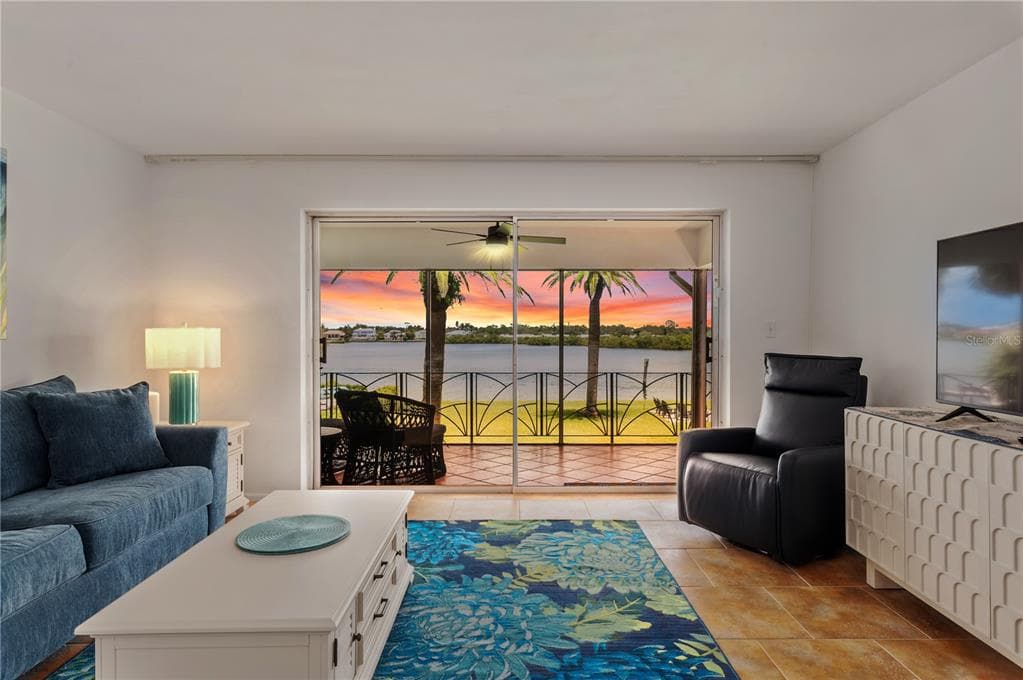 6005 MIDNIGHT PASS ROAD # N13, SARASOTA, FL 34242 — zdjęcie 2