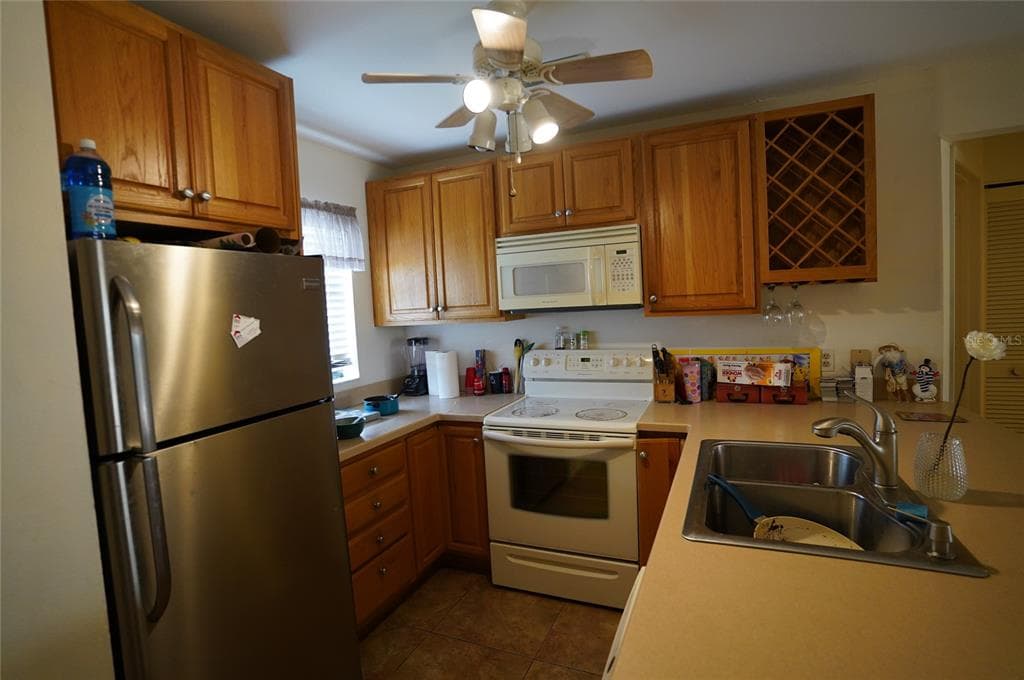 26485 RAMPART BOULEVARD # D21, PUNTA GORDA, FL 33983 — zdjęcie 3