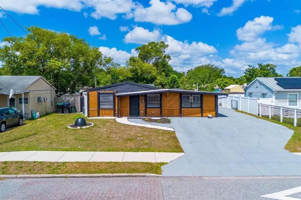1118 OVERDALE STREET, ORLANDO, FL 32825