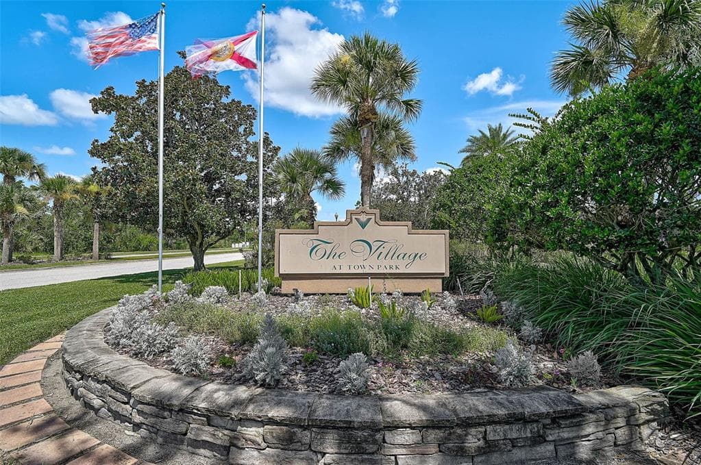 8827 MANOR LOOP # 204, LAKEWOOD RANCH, FL 34202 — zdjęcie 3