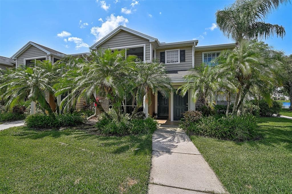 8827 MANOR LOOP # 204, LAKEWOOD RANCH, FL 34202