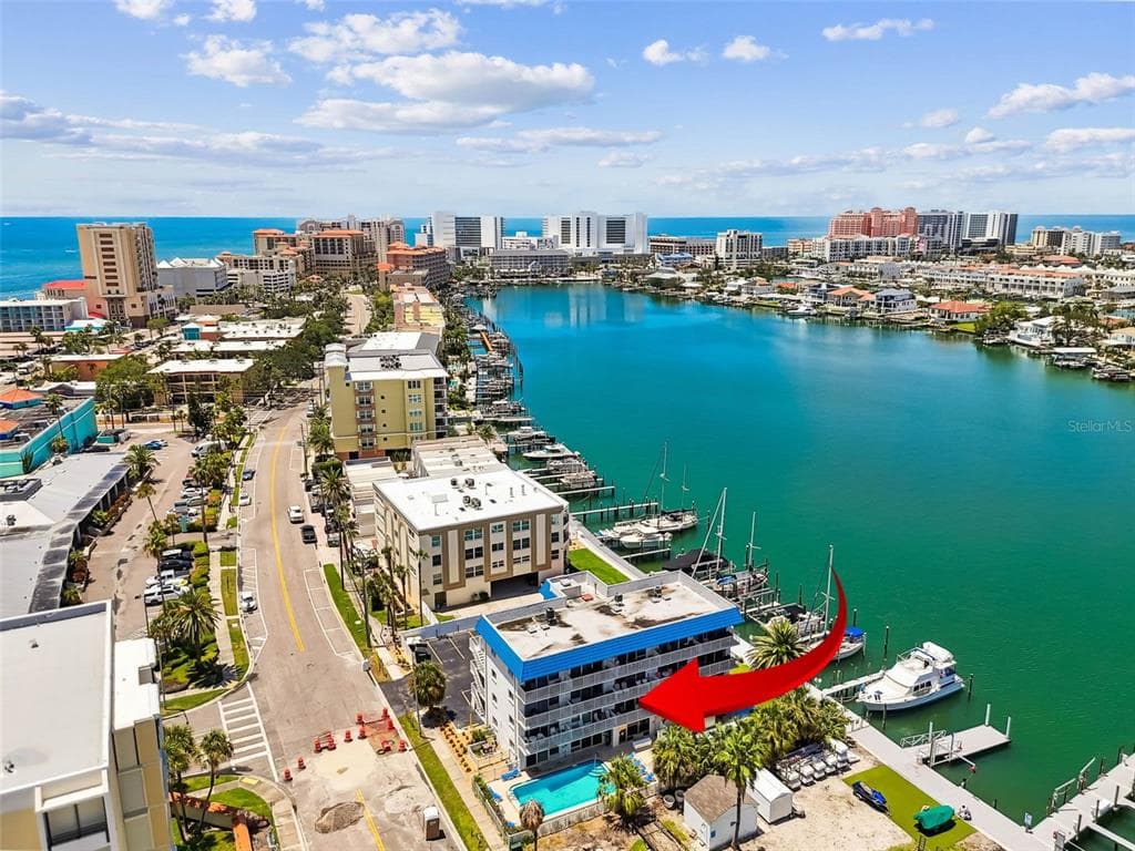 800 BAYWAY BOULEVARD # 17, CLEARWATER BEACH, FL 33767