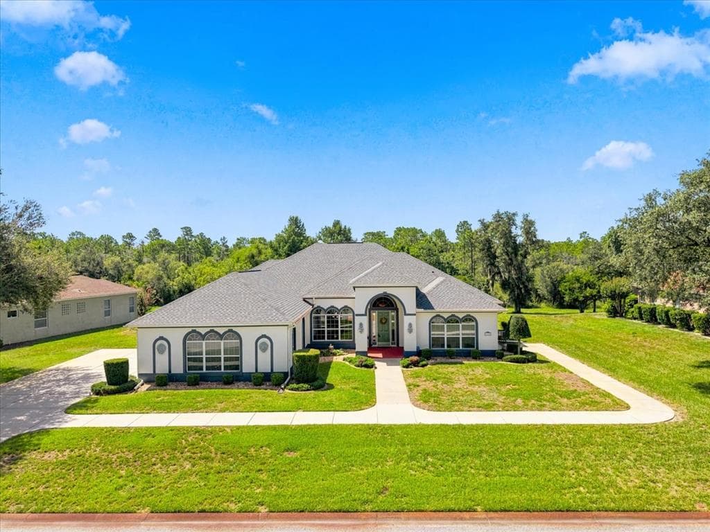 8698 MISSISSIPPI RUN, WEEKI WACHEE, FL 34613