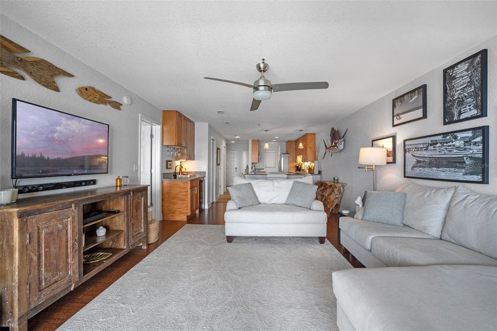 442 BOUCHELLE DRIVE # 203, NEW SMYRNA BEACH, FL 32169 — zdjęcie 2
