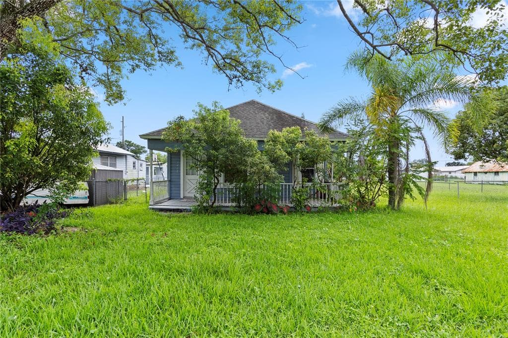 1418 MASSACHUSSETTS AVENUE, ST CLOUD, FL 34769