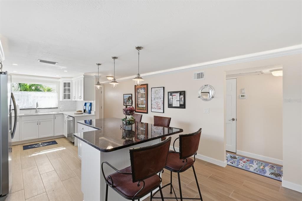573 SPANISH DRIVE N, LONGBOAT KEY, FL 34228 — zdjęcie 4