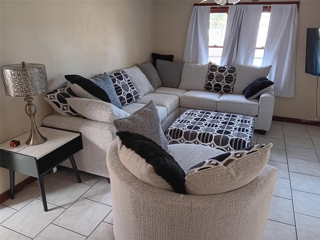 5647 19TH STREET, ZEPHYRHILLS, FL 33542 — zdjęcie 3