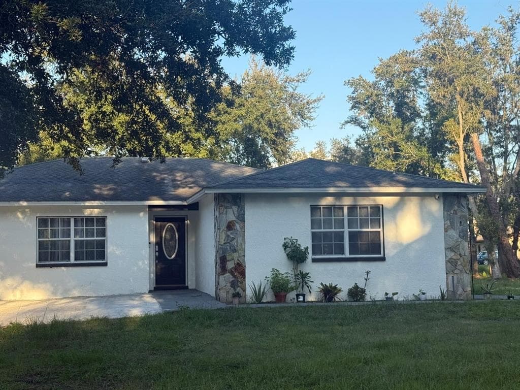 6830 N DORMANY ROAD, PLANT CITY, FL 33565