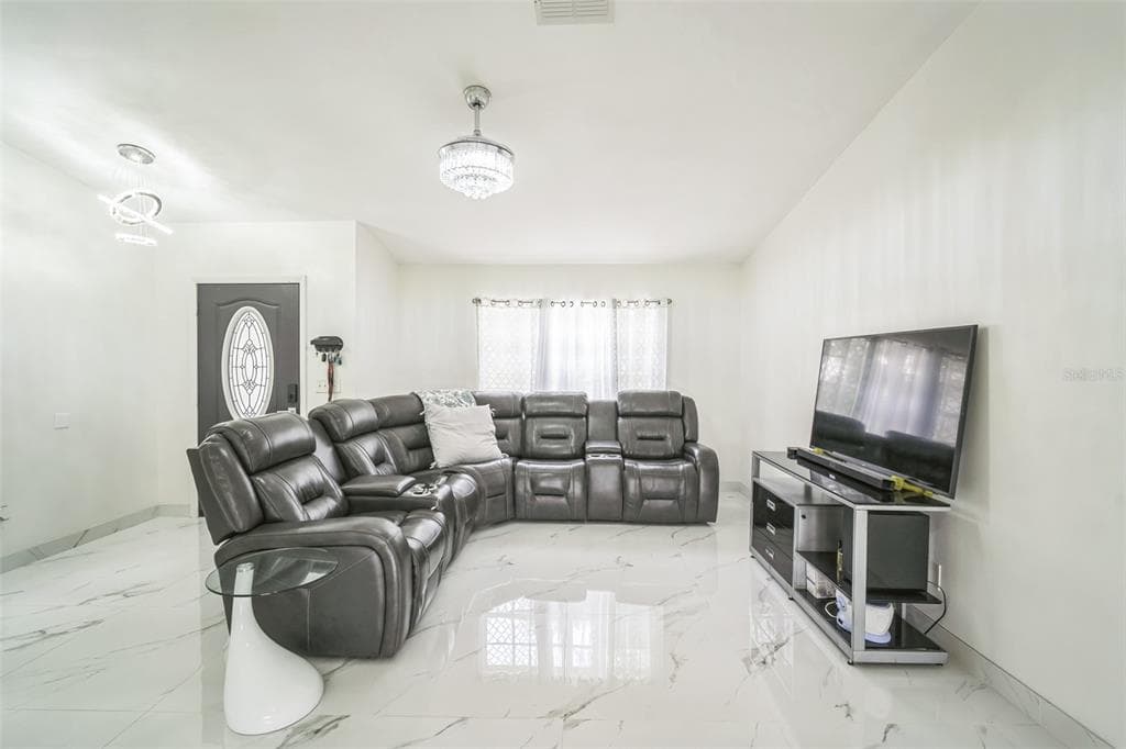 6830 N DORMANY ROAD, PLANT CITY, FL 33565 — zdjęcie 4
