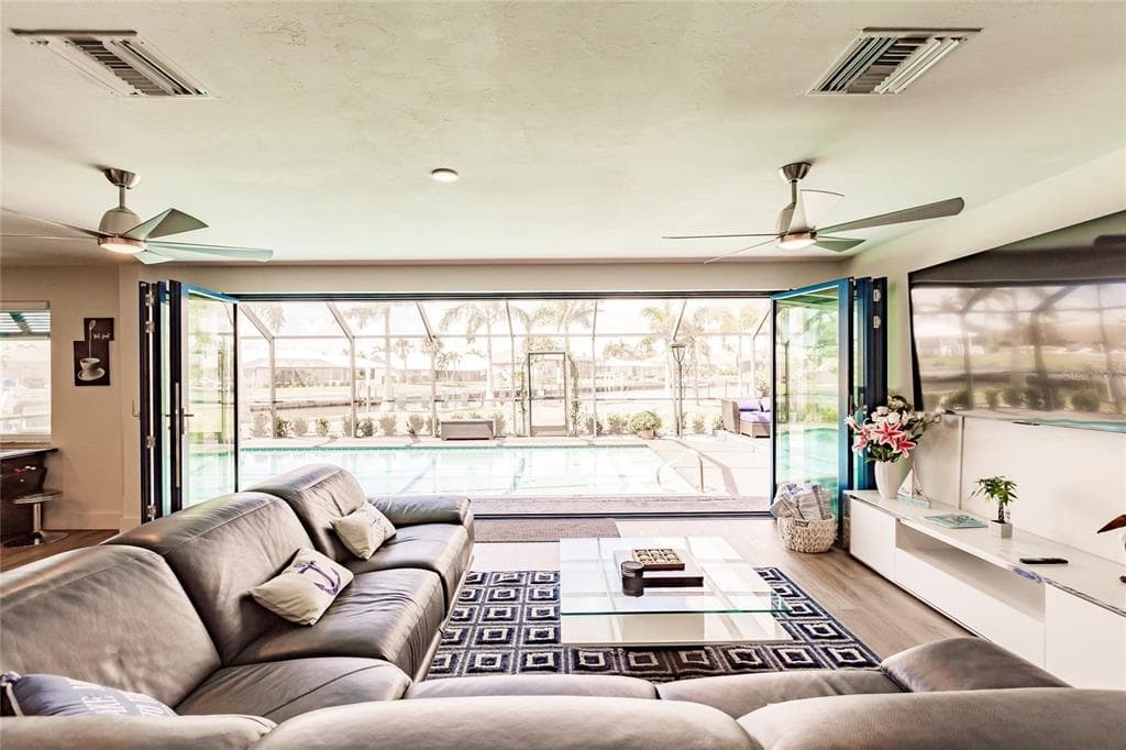 131 CASA LANE, PUNTA GORDA, FL 33950 — zdjęcie 3