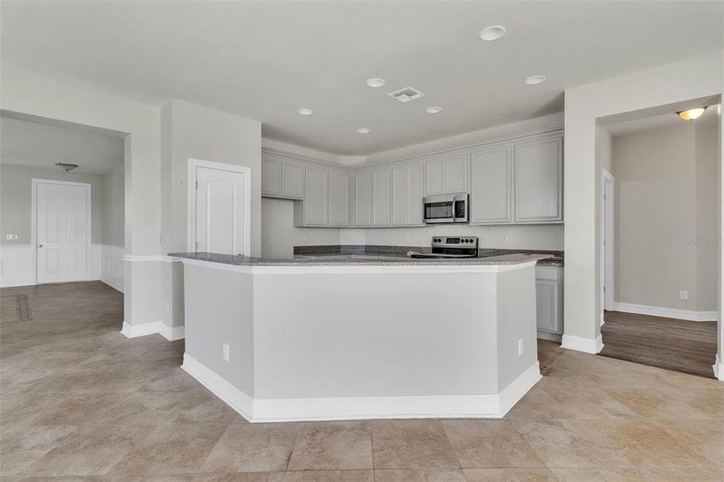 17370 CAPE HORN BOULEVARD, PUNTA GORDA, FL 33955 — zdjęcie 4
