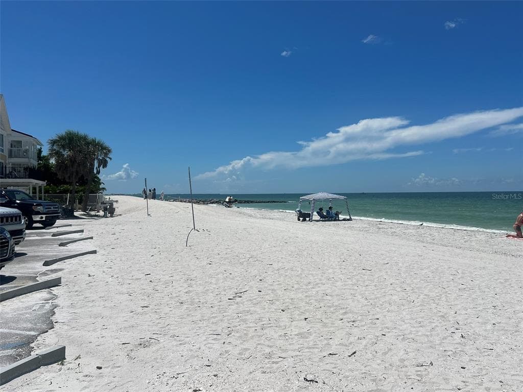 5 82ND AVENUE, TREASURE ISLAND, FL 33706 — zdjęcie 3