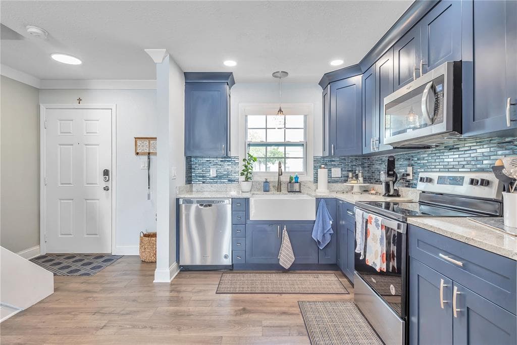 5172 COQUINA KEY DRIVE SE, ST PETERSBURG, FL 33705 — zdjęcie 4