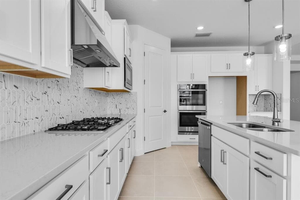 672 JUNONIA BOULEVARD, NEW SMYRNA BEACH, FL 32168 — zdjęcie 2