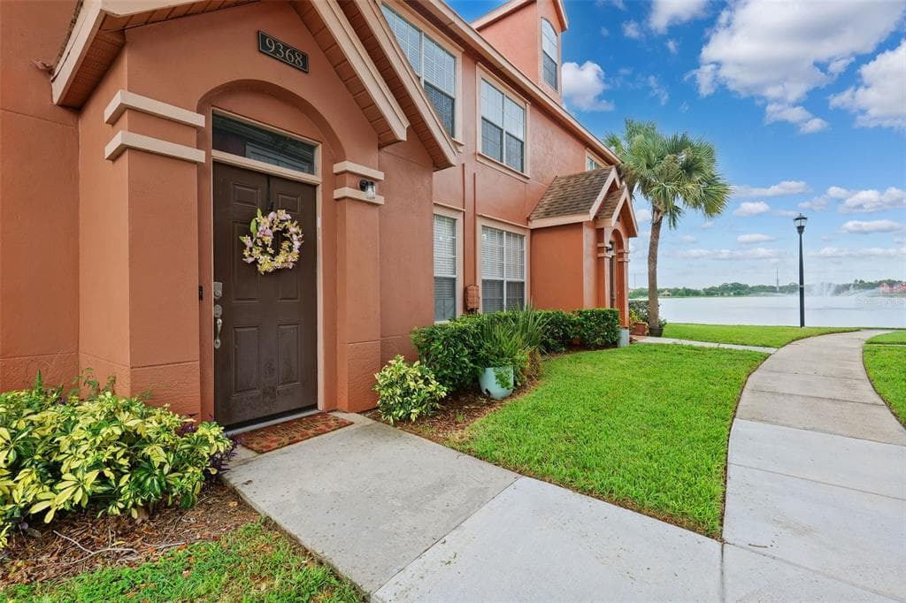 9368 LAKE CHASE ISLAND WAY # 9368, TAMPA, FL 33626 — zdjęcie 2