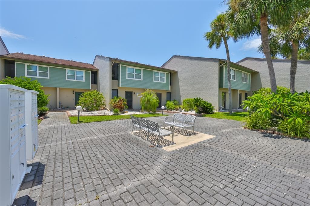 1028 APOLLO BEACH BOULEVARD # 8, APOLLO BEACH, FL 33572 — zdjęcie 3