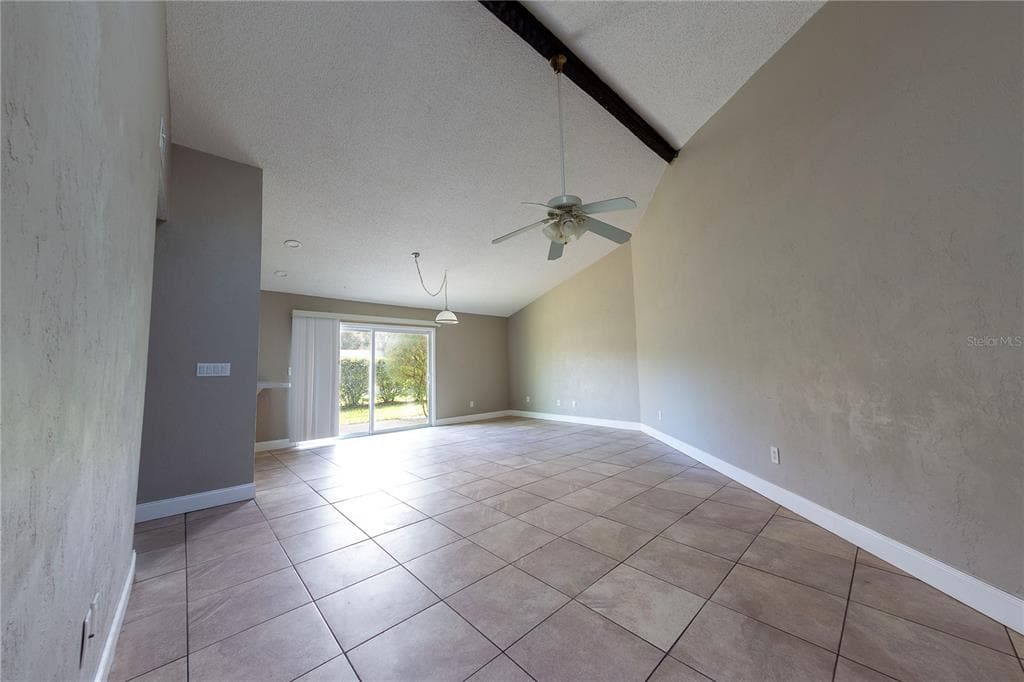 232 N RIDGEWOOD AVENUE # 3A, EDGEWATER, FL 32132 — zdjęcie 2