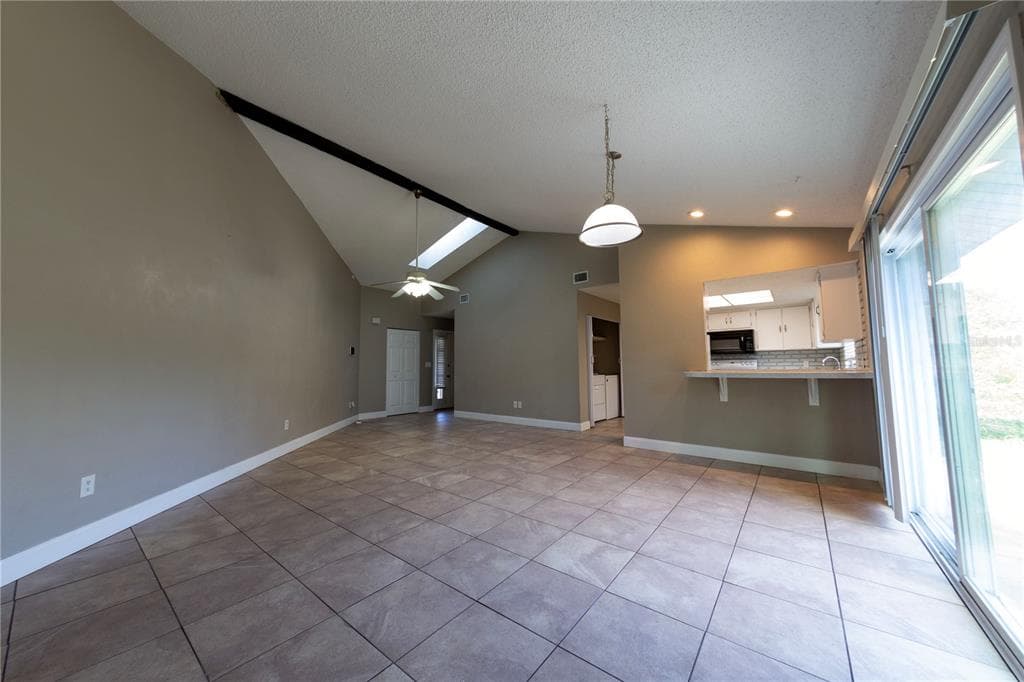 232 N RIDGEWOOD AVENUE # 3A, EDGEWATER, FL 32132 — zdjęcie 3