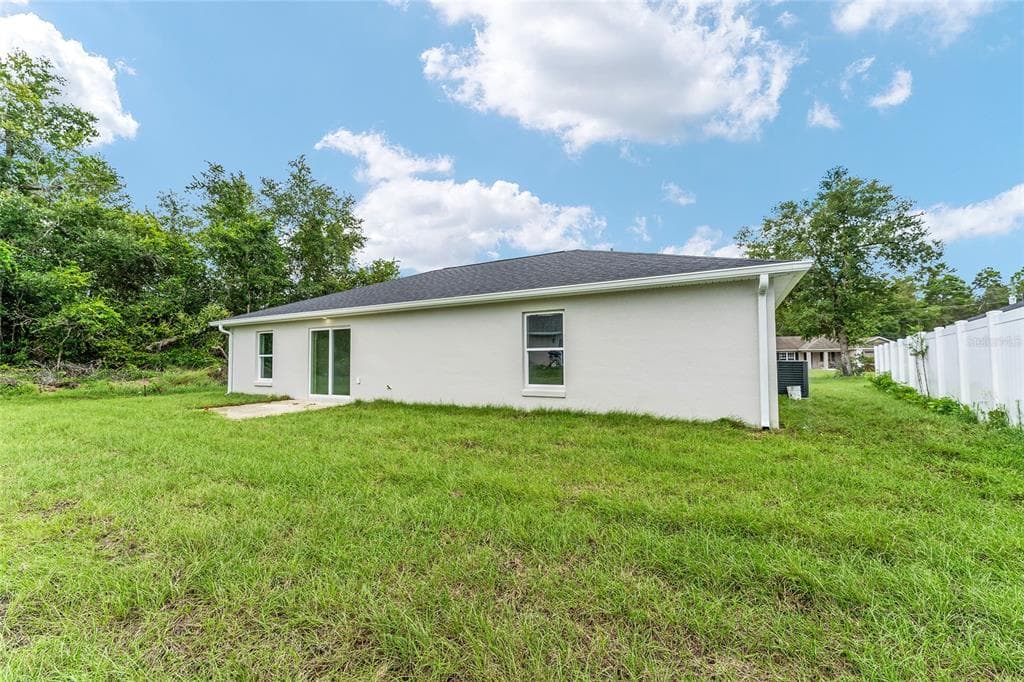 13027 NE 5TH PLACE, SILVER SPRINGS, FL 34488 — zdjęcie 4