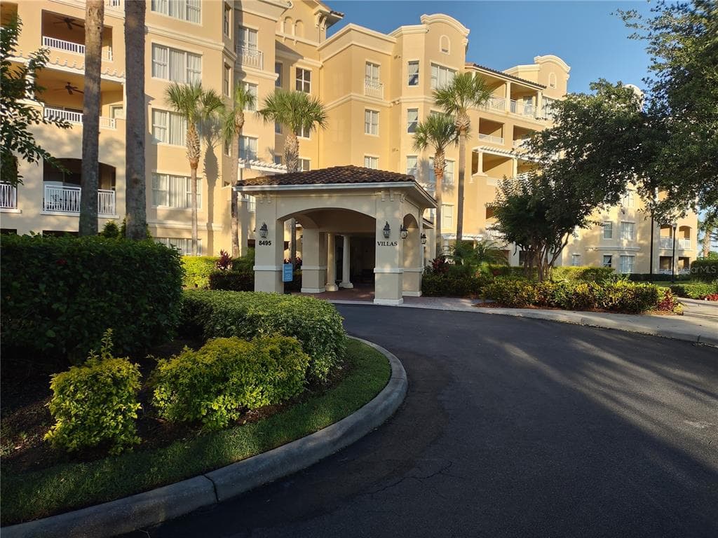 8495 MIRACLE DRIVE # 202, CHAMPIONS GATE, FL 33896