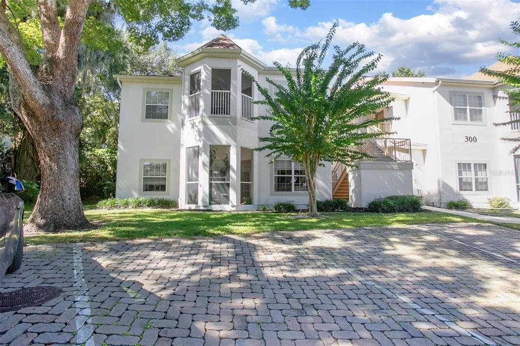 970 N SPRING GARDEN AVENUE # 311, DELAND, FL 32720 — zdjęcie 2