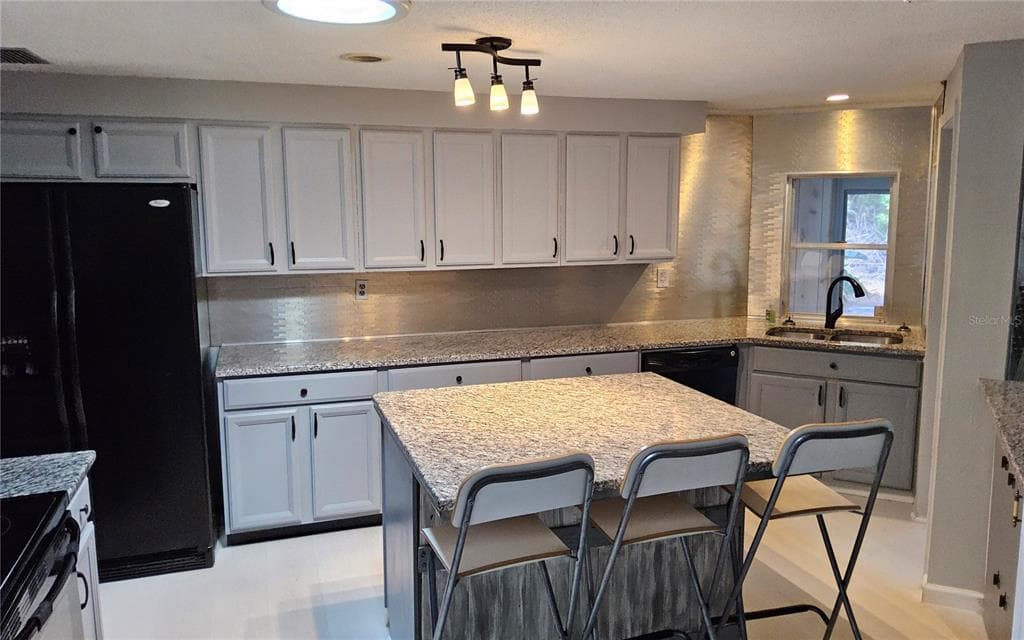1108 AMPLE AVENUE, PORT CHARLOTTE, FL 33948 — zdjęcie 5