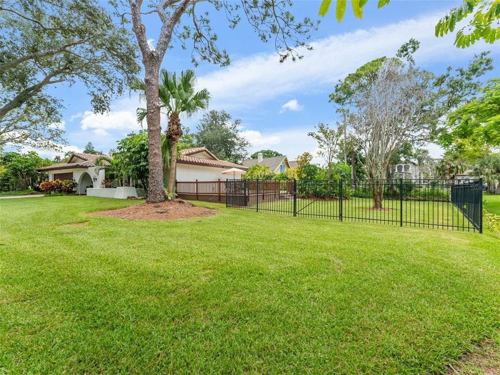 7220 SUNSHINE DRIVE S, ST PETERSBURG, FL 33705 — zdjęcie 4