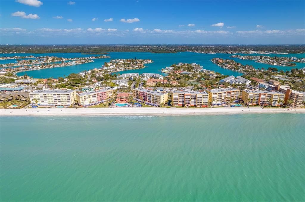 16550 GULF BOULEVARD # 545, NORTH REDINGTON BEACH, FL 33708 — zdjęcie 3