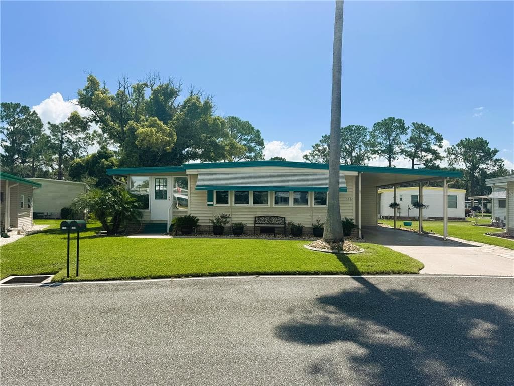 136 DOGWOOD TRAIL, LEESBURG, FL 34748