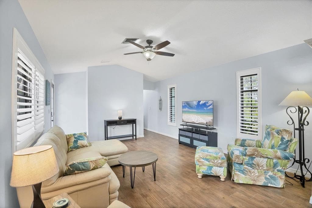 255 BOUNDARY BOULEVARD # 105, ROTONDA WEST, FL 33947 — zdjęcie 5