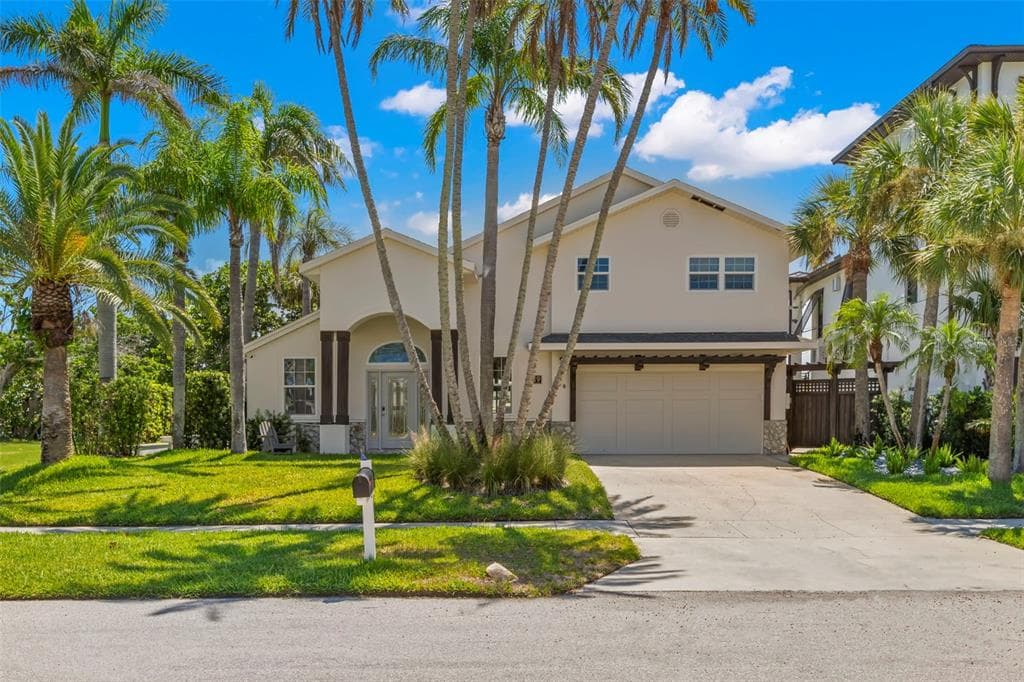 819 BAY ESPLANADE, CLEARWATER BEACH, FL 33767