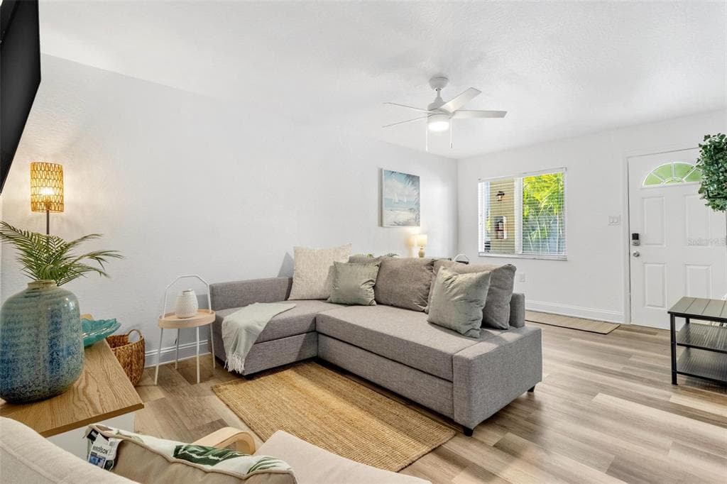 2704 2ND STREET # 2, INDIAN ROCKS BEACH, FL 33785 — zdjęcie 4
