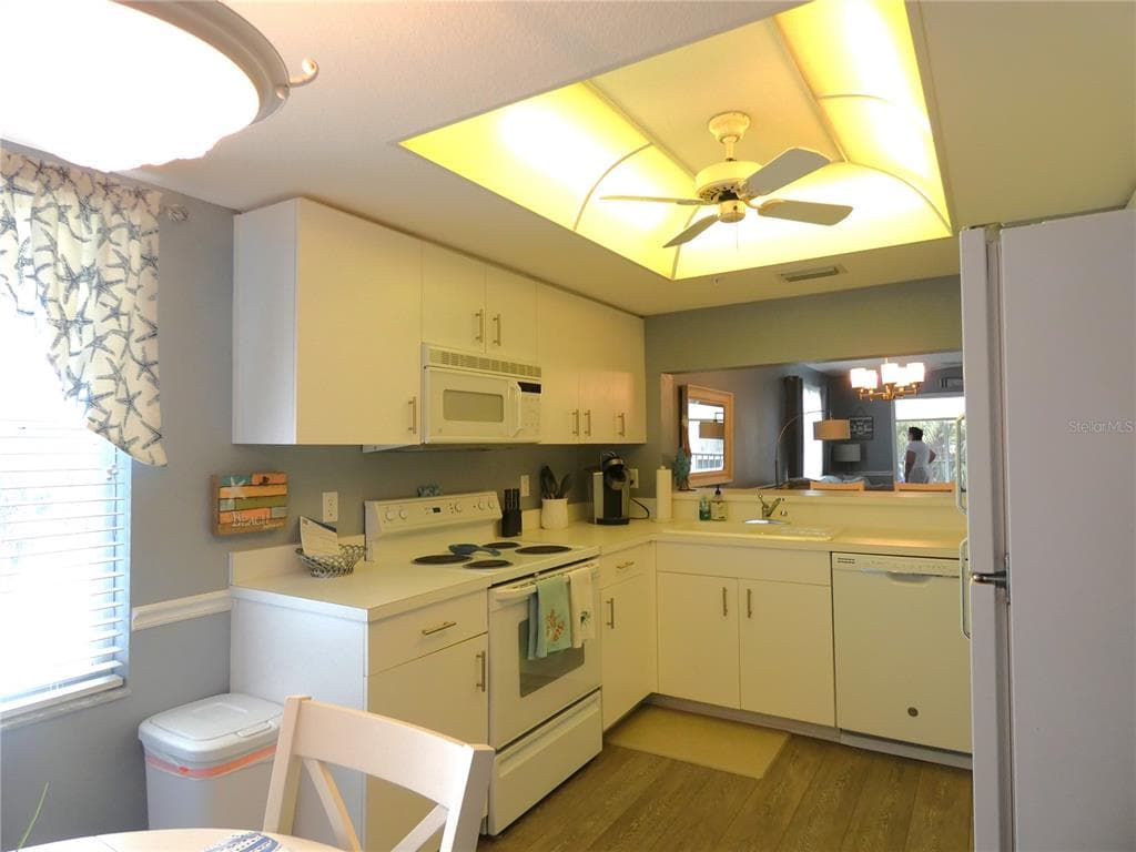 9320 CLUBSIDE CIRCLE # 2208, SARASOTA, FL 34238 — zdjęcie 5
