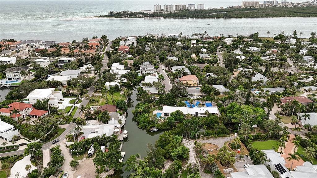 300 GARDEN LANE, SARASOTA, FL 34242 — zdjęcie 4