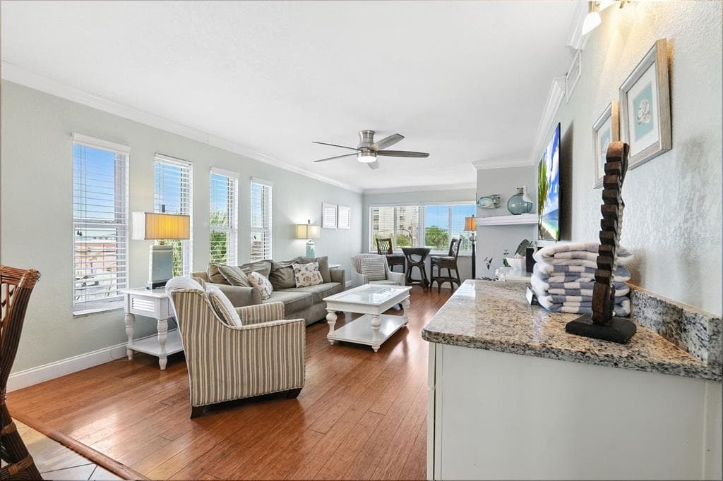 10265 GULF BOULEVARD # A-301, ST PETERSBURG, FL 33706 — zdjęcie 2