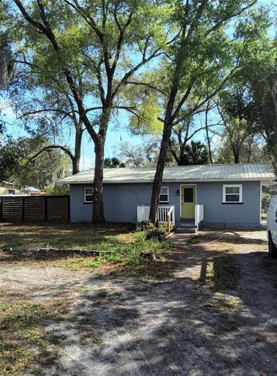 1412 E VOORHIS AVENUE, DELAND, FL 32724